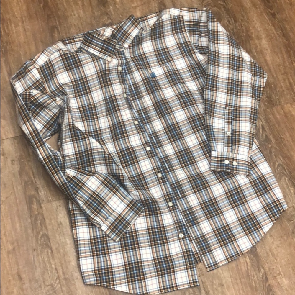 Cinch button up never worn. Size M